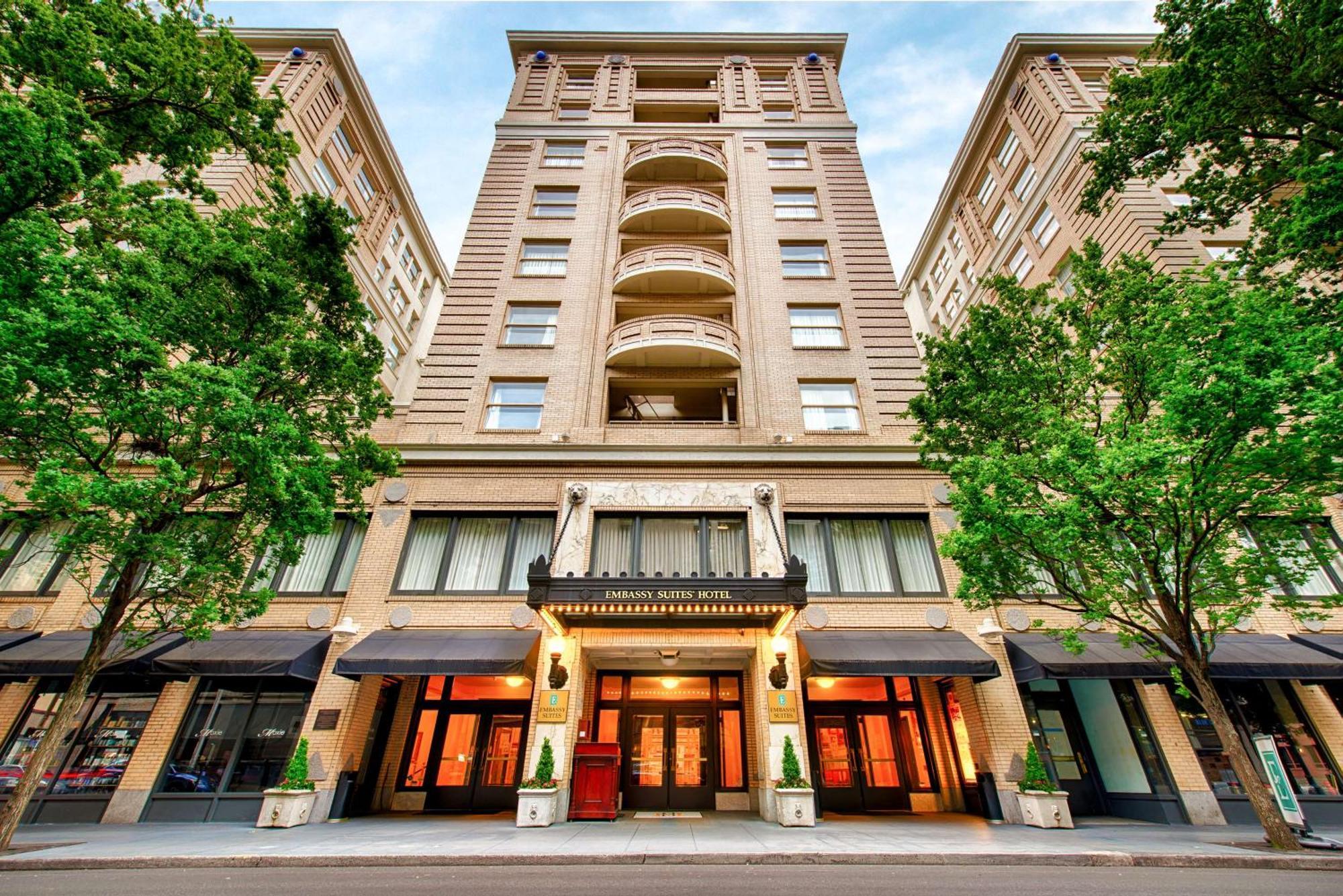Embassy Suites By Hilton Portland Downtown Exterior photo